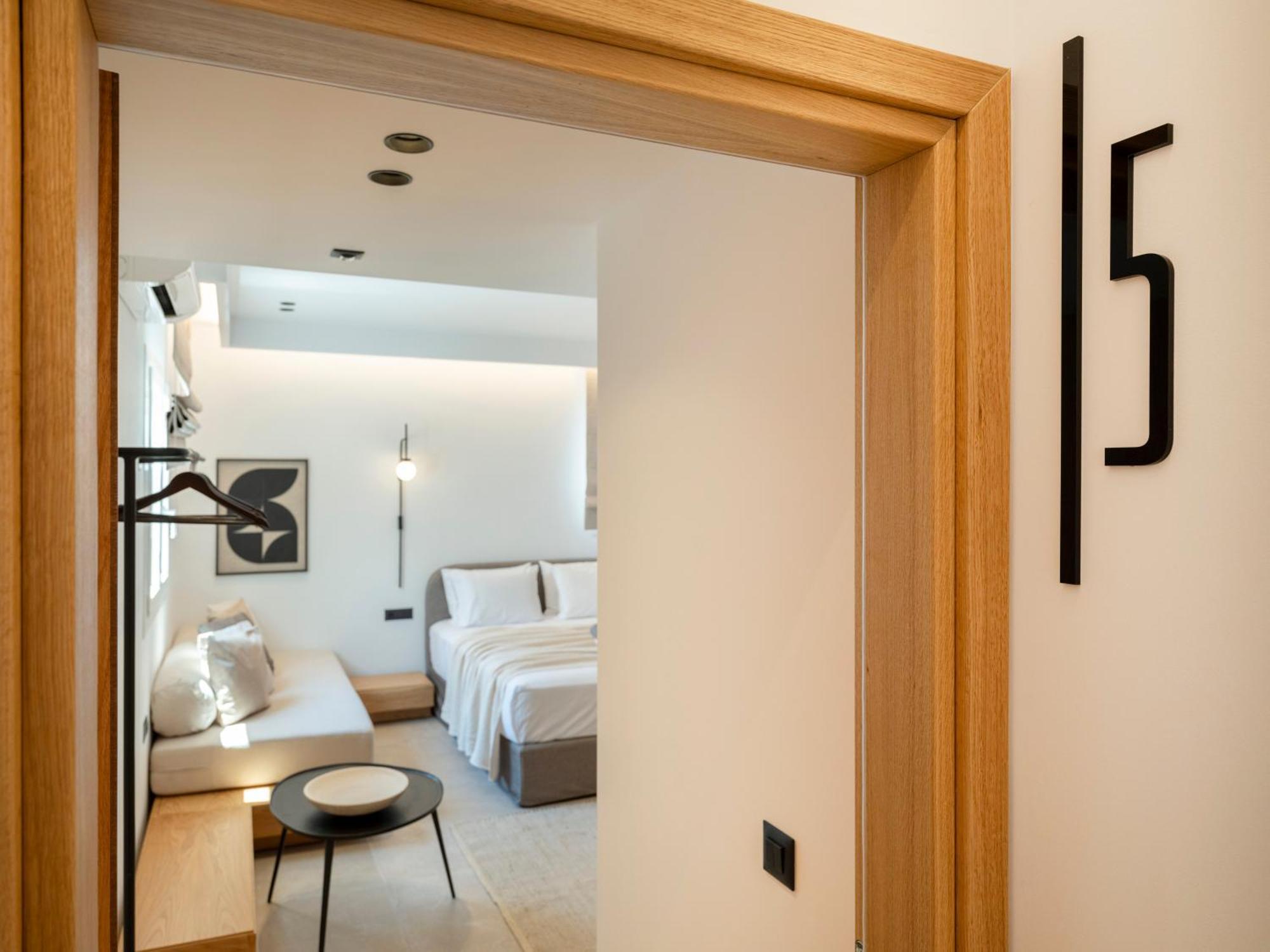 纳乌萨Anemelia Way Of Living公寓式酒店 外观 照片