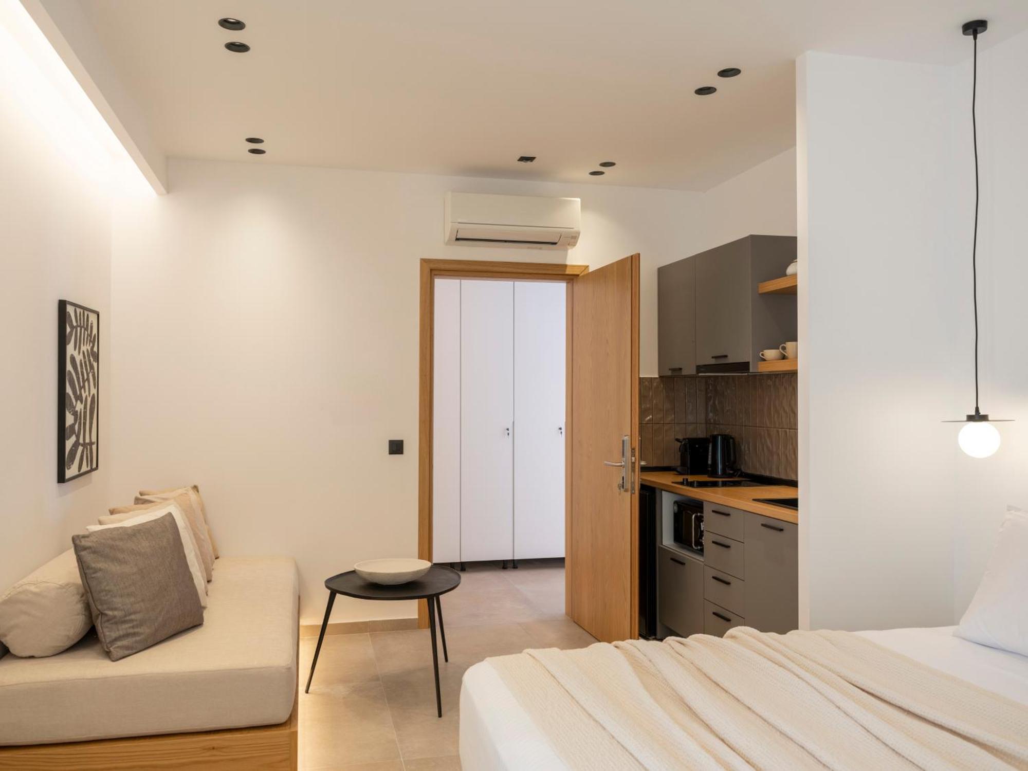 纳乌萨Anemelia Way Of Living公寓式酒店 外观 照片